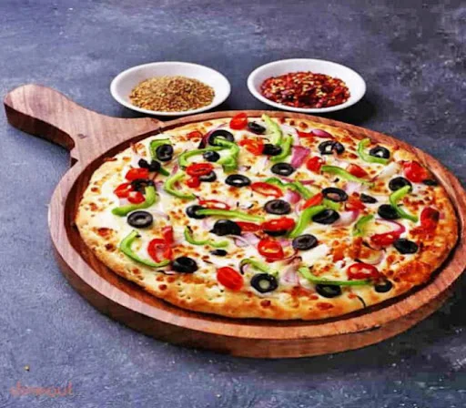 Desi Paneer Onion Capsicum Pizza