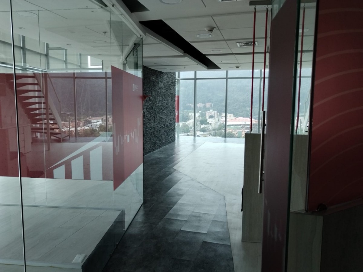 Oficina En Arriendo - Santa Bibiana, Bogota