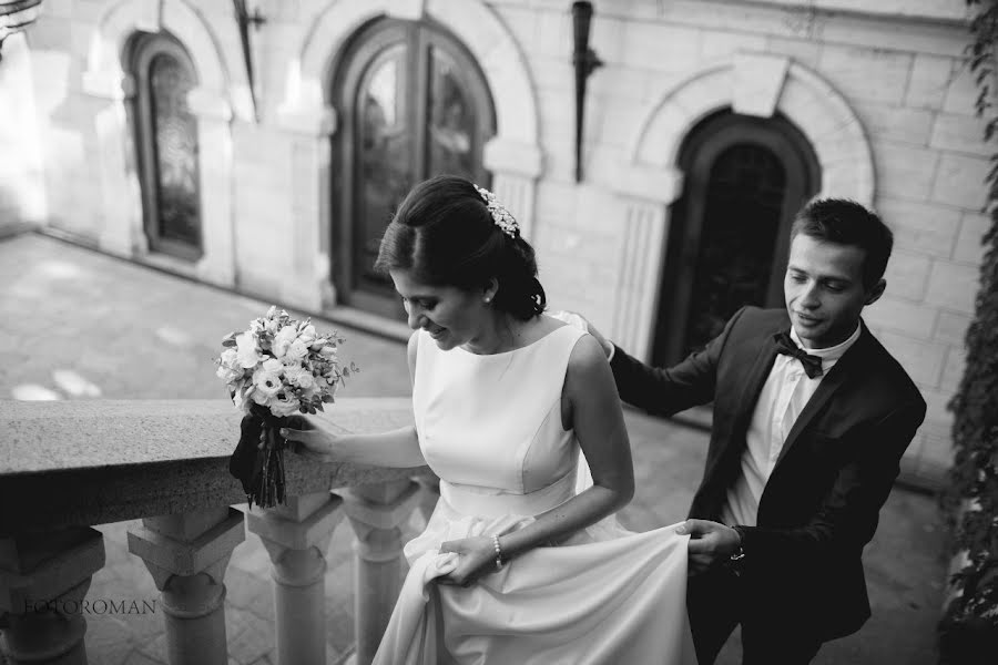 Wedding photographer Roman Selyutin (fotoroman). Photo of 15 October 2014