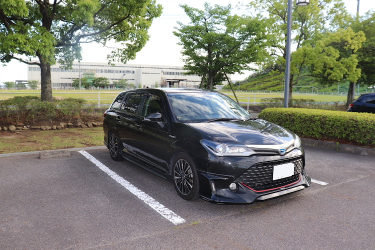 カローラフィールダーのカローラクロス・シーケンシャルウインカー・流れるウィンカー・back number・ゆずに関するカスタム事例の投稿画像4枚目