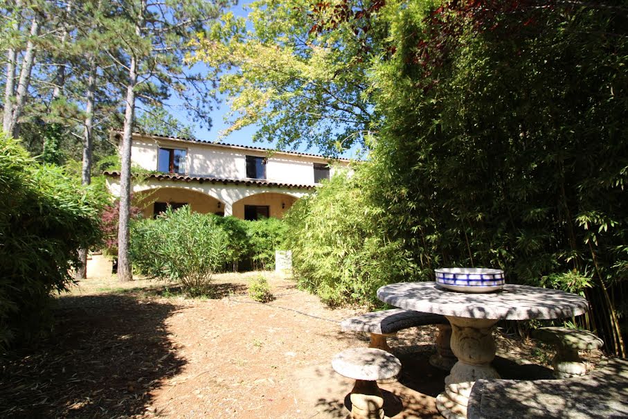 Vente propriété 17 pièces 430 m² à Anduze (30140), 990 000 €