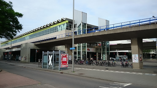 Metro Zuidplein