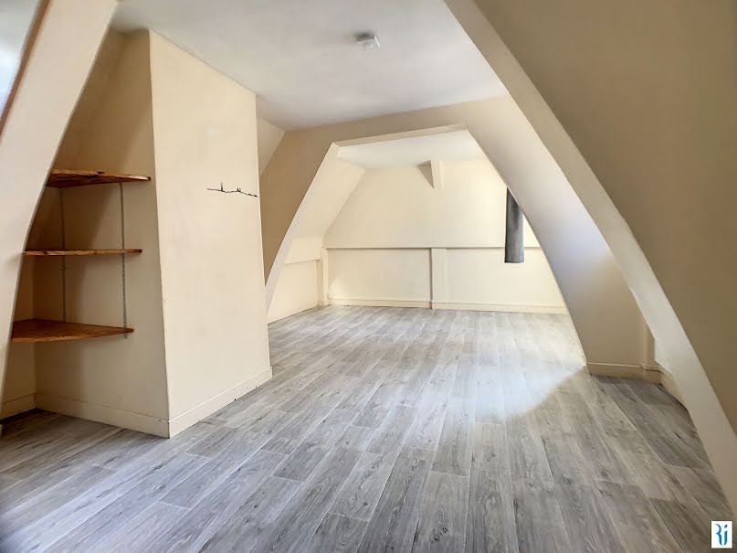 Location  appartement 1 pièce 21 m² à Rouen (76000), 420 €