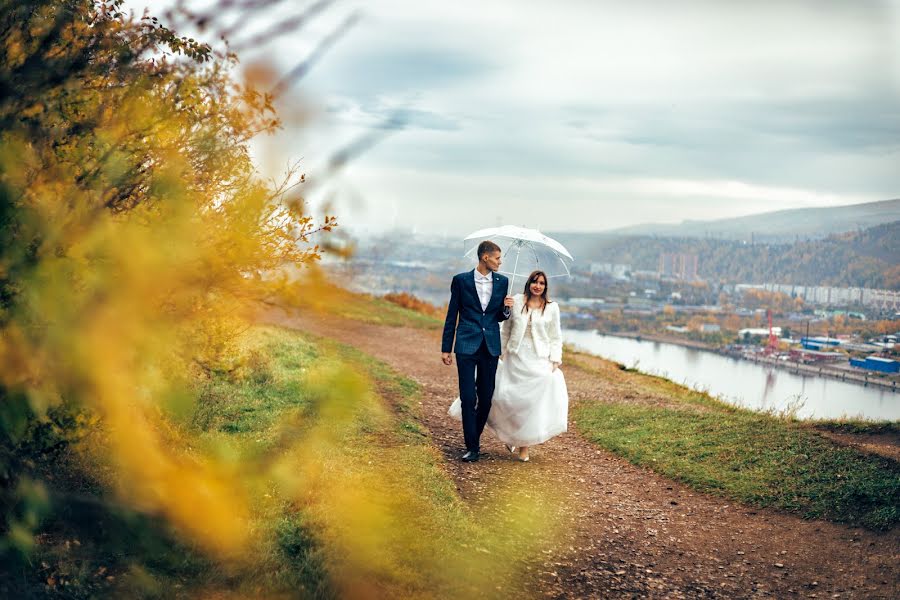 Весільний фотограф Владимир Андреев (andreevfoto24). Фотографія від 16 жовтня 2019