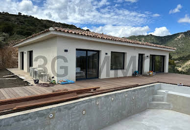 House with pool and terrace 5