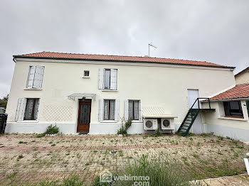 maison à Chambry (02)