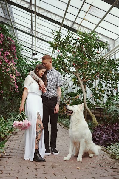 Fotógrafo de casamento Lucia Blahova (heartisan). Foto de 14 de fevereiro 2022