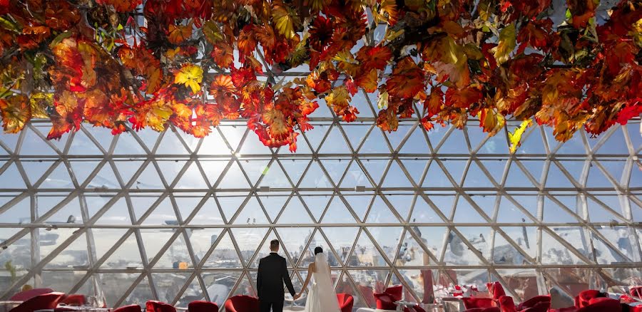 Wedding photographer Aleksandr Ryabikin (sanekspb). Photo of 11 September 2023