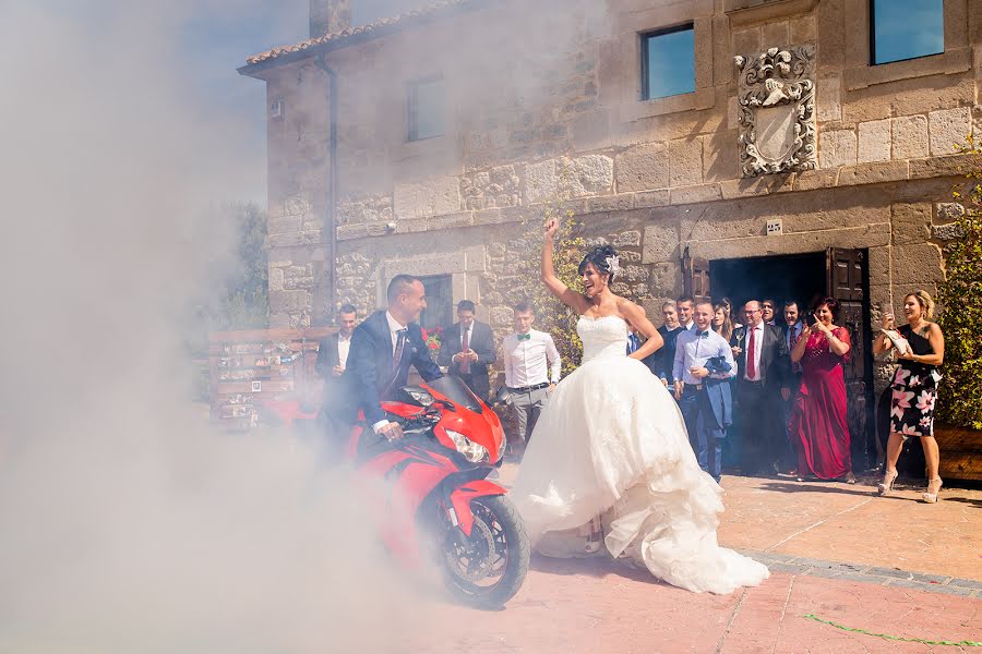 Fotógrafo de casamento Chomi Delgado (chomidelgado). Foto de 3 de setembro 2018