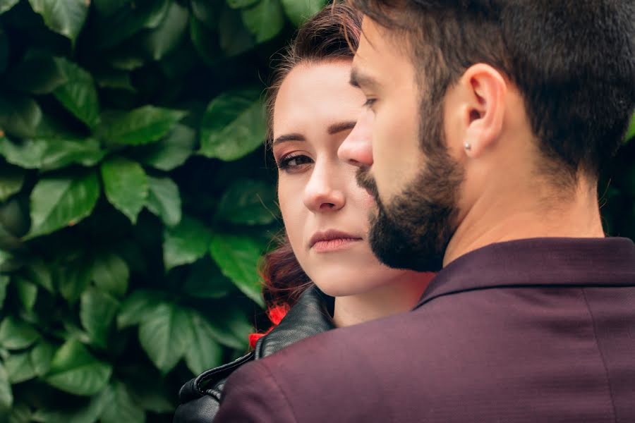 Fotógrafo de casamento Andrey Daniilov (daniilovtmb). Foto de 30 de março 2018