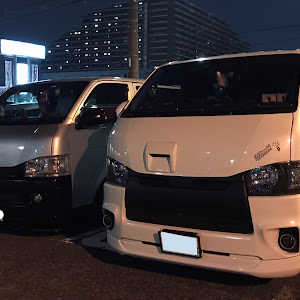 ハイエースバン