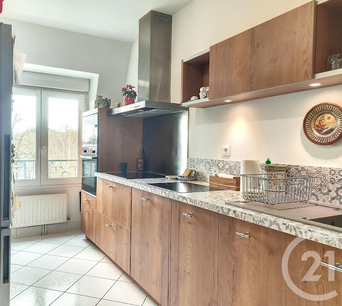 Vente appartement 4 pièces 87.08 m² à Saint-Fargeau-Ponthierry (77310), 298 000 €