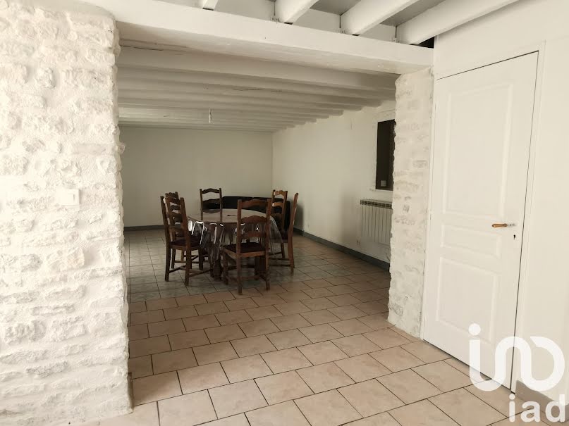 Vente maison 4 pièces 81 m² à Frontenay-Rohan-Rohan (79270), 121 180 €