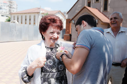 Svadobný fotograf Zara Simonyan (zarafoto). Fotografia publikovaná 24. októbra 2017