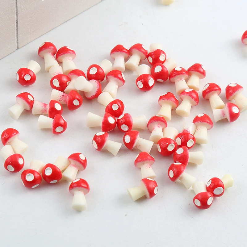 Title 5, Mini accessoires de résine champignon dessin an...