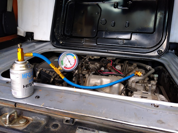 サンバーディアスワゴンのスバルサンバー・アゲバン・DIY・#夏はもうすぐに関するカスタム事例の投稿画像1枚目