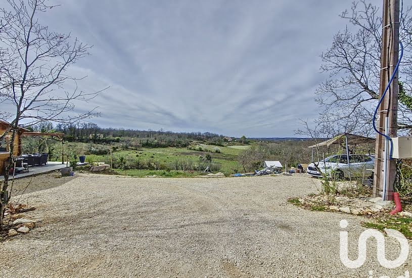  Vente Terrain à bâtir - 2 455m² à Flaugnac (46170) 