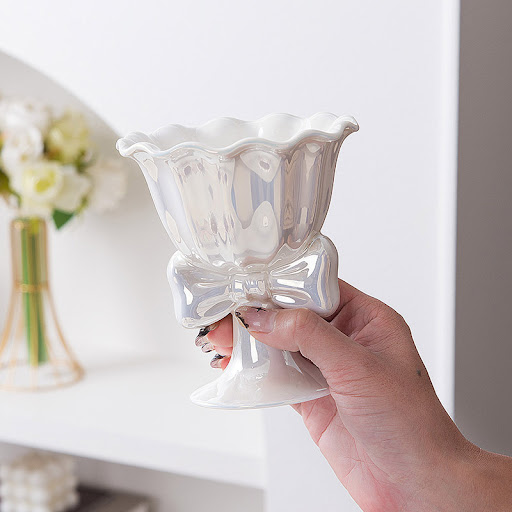 Title 3, Girl Heart Bow Ice Cream Ceramic Cup. Serve ice...
