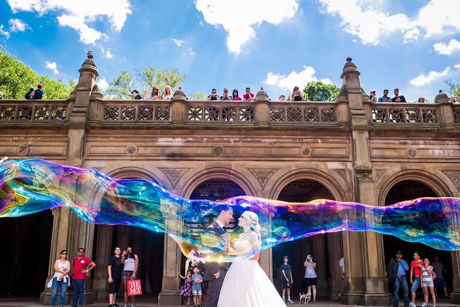 Fotógrafo de casamento Petro Onysko (petroonysko). Foto de 1 de setembro 2017