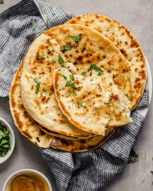 Garlic Cheese Naan