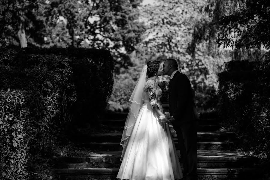 Fotógrafo de casamento Yuliya Getman (juliagetmanphoto). Foto de 16 de novembro 2018