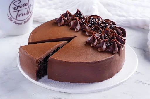 Belgian Chocolate Cake (Half Kg) (Eggless)