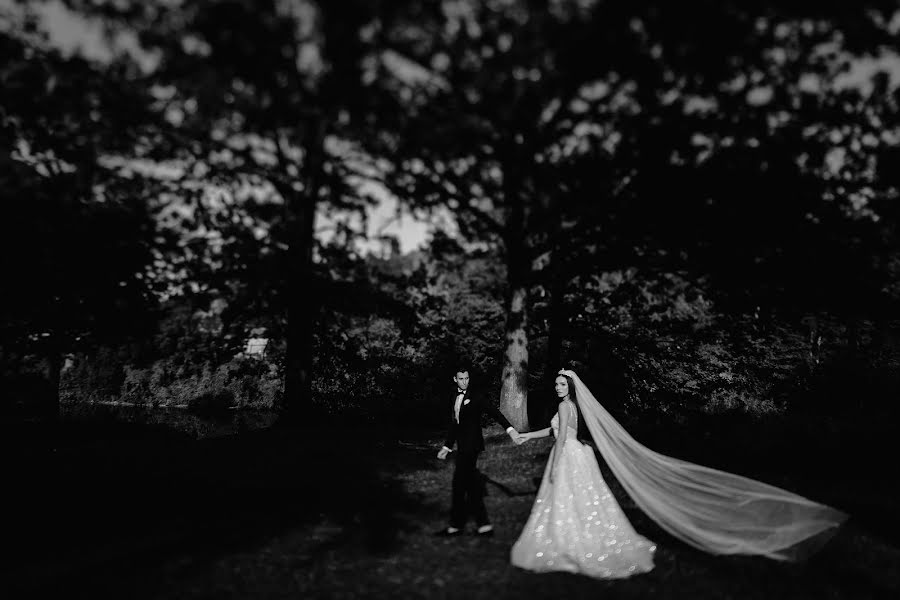 Bröllopsfotograf Dorin Catrinescu (idbrothers). Foto av 13 september 2018