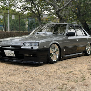 スカイライン DR30
