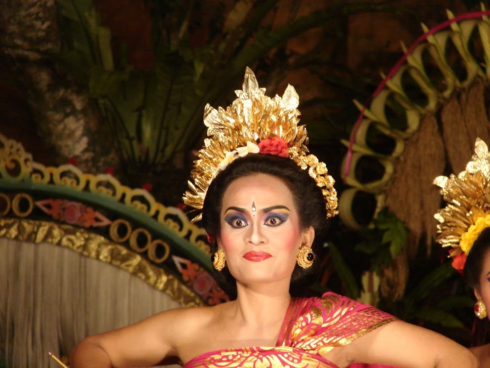 legong dance ubud