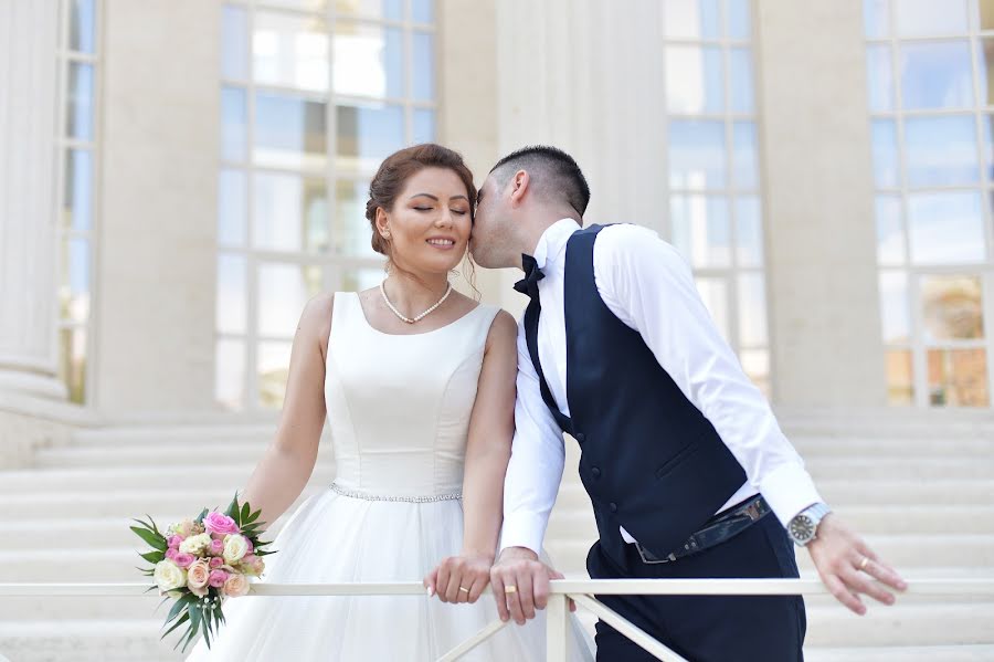 Fotografo di matrimoni Edmond Bozhano (bozhano). Foto del 17 ottobre 2018