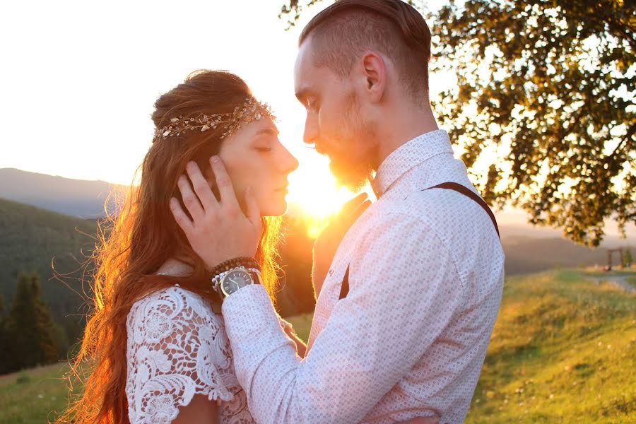 Fotografo di matrimoni Aleksandra Dyadenko (dyadenko). Foto del 4 agosto 2016