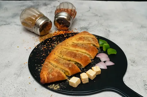 Paneer Tikka Stuffed Garlic Bread Sticks