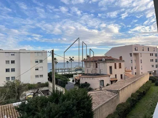 Appartement avec terrasse 5