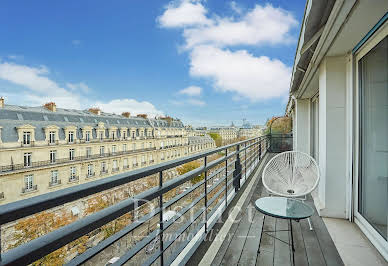 Apartment with terrace 10