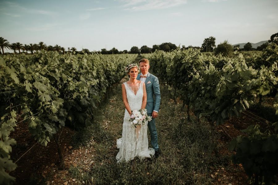 Fotografo di matrimoni Coralie Lescieux (coralielescieux). Foto del 19 giugno 2022