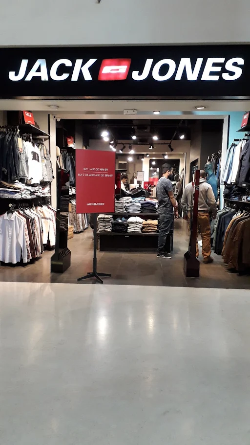 Adolescent Kansen Huisdieren Save 15% on Jack&Jones, DLF Star Mall, Gurgaon, Casual Shirts, Casual  Shoes, T Shirts & Collared Tees - magicpin | May 2023