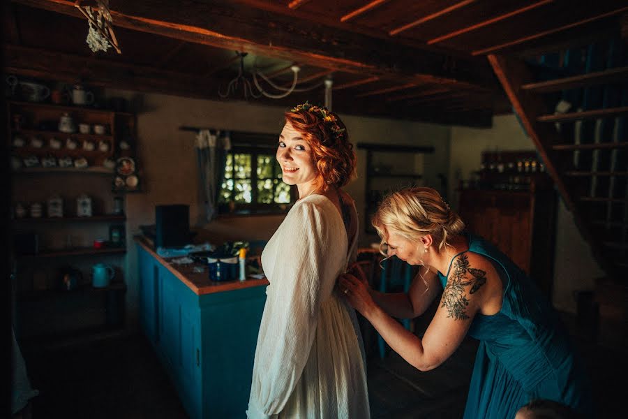 Fotógrafo de casamento Lukas Kenji Vrabel (kenjicz). Foto de 26 de março