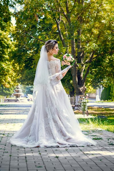 Fotografo di matrimoni Evgeniy Cherkun (evgenych). Foto del 30 novembre 2019