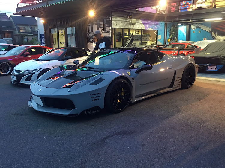LB社外広報係長(自称)さんが投稿したLIBERTYWALK・ランボルギーニ・LB★WORKS・LB☆silhouette worksに関するカスタム事例の投稿画像4枚目