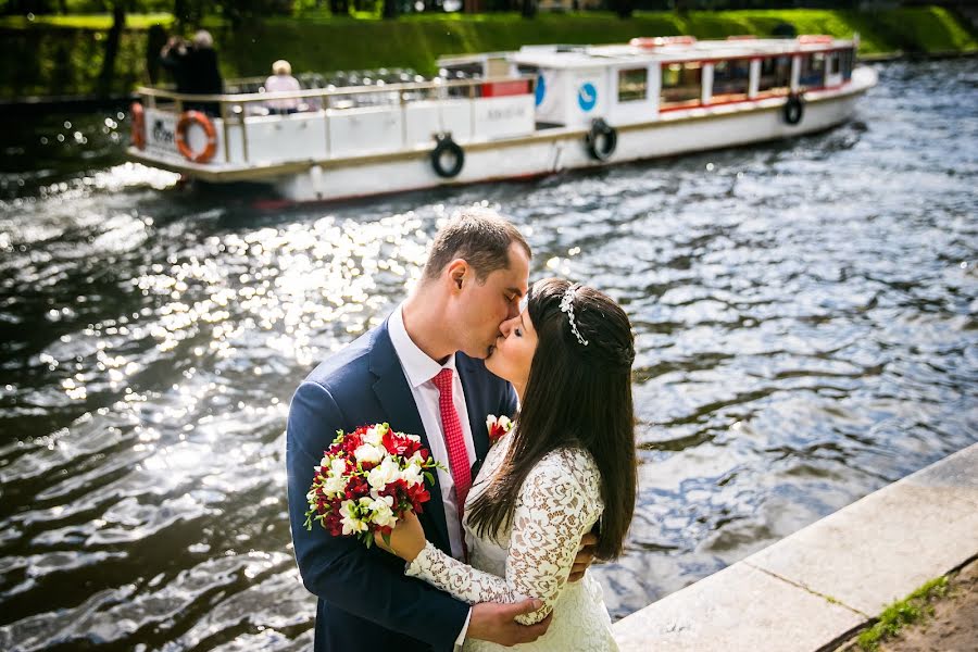 Fotografo di matrimoni Aleksandr Reus (reus). Foto del 17 marzo 2015