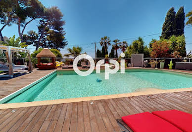 Villa with pool and terrace 2