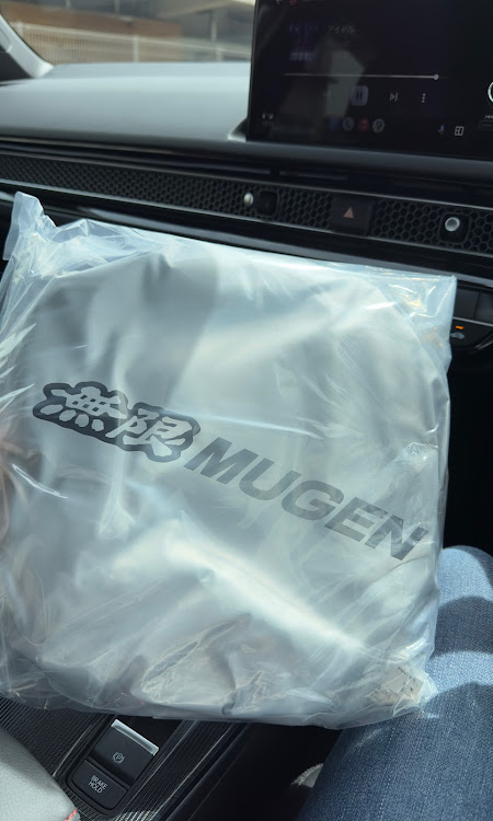 シビックのホンダ・CIVIC・FL4・無限MUGEN・サンシェードに関するカスタム事例の投稿画像1枚目