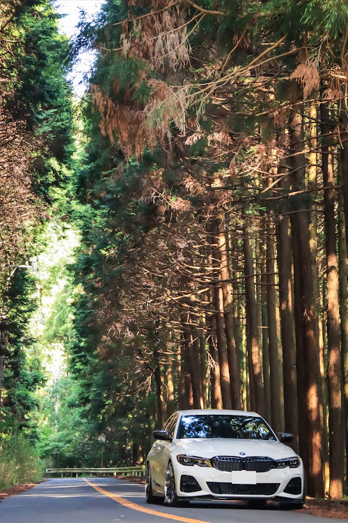 3シリーズ セダンのG20・discover＿ct・re:DISCOVER・長野隧道・廃道に関するカスタム事例の投稿画像4枚目
