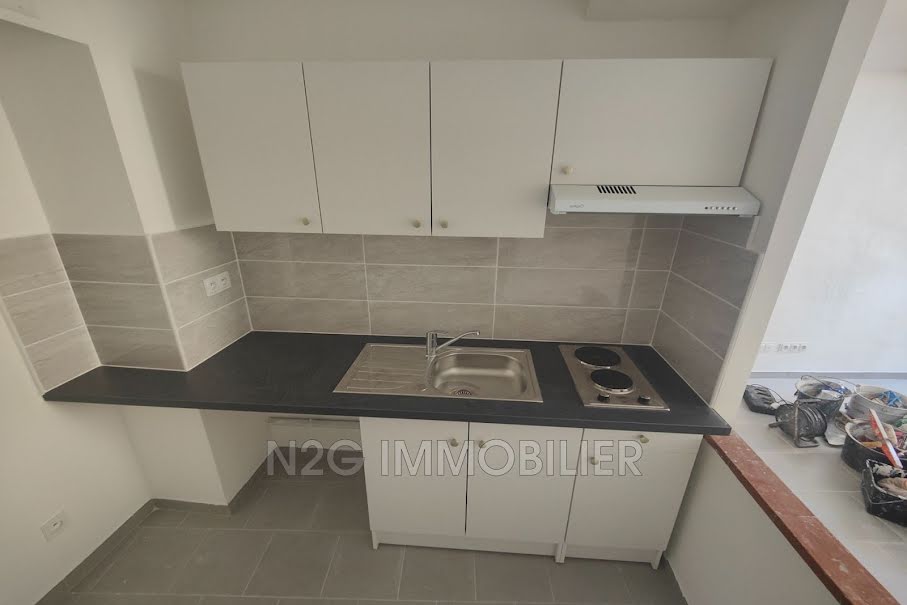 Location  appartement 2 pièces 37.09 m² à Grasse (06130), 535 €