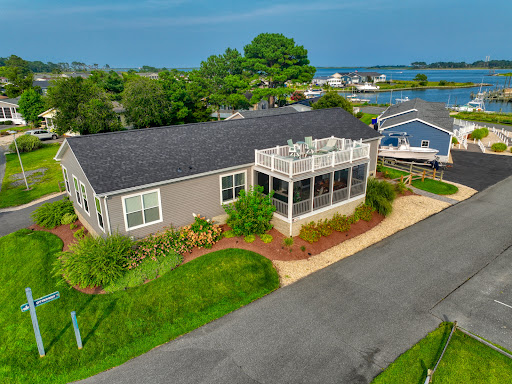 Seaside house with garden 1