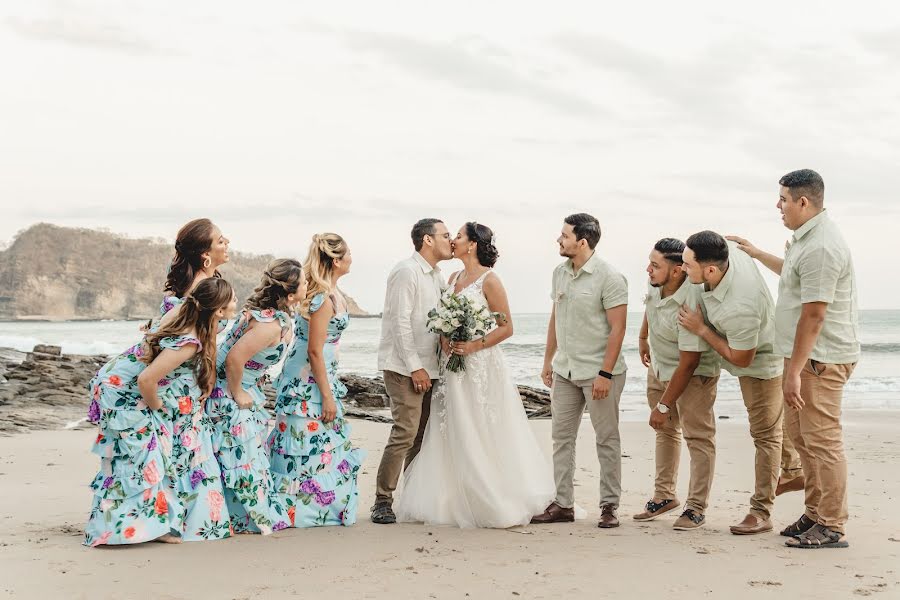 Fotografo di matrimoni Medardo Castillo (medardocastillo). Foto del 29 dicembre 2021