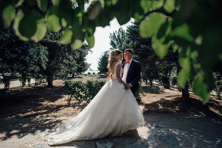 Fotografo di matrimoni Marina Bondarenko (id88581341). Foto del 18 dicembre 2017