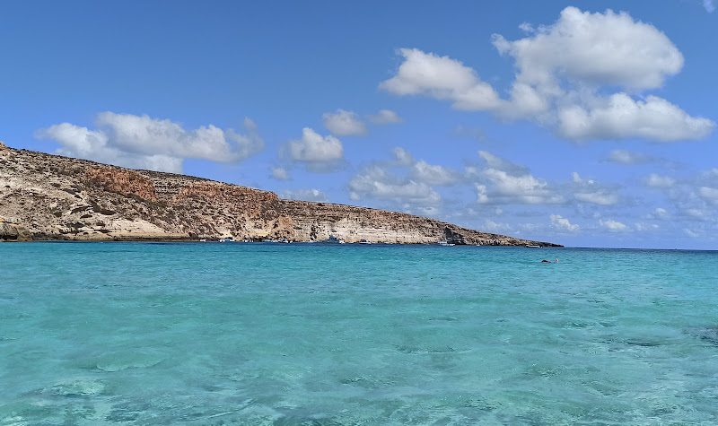 Paradiso beach di Luca Mandelli