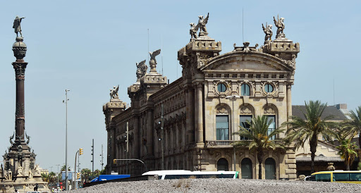 building-1.jpg - Gothic Building in the seaport area of Barcelona.