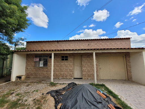 Casas à venda Jardim do Castelo